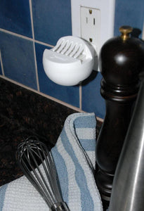 AromaHouse Scentball-Plug in Diffuser with 5 Refill Pads